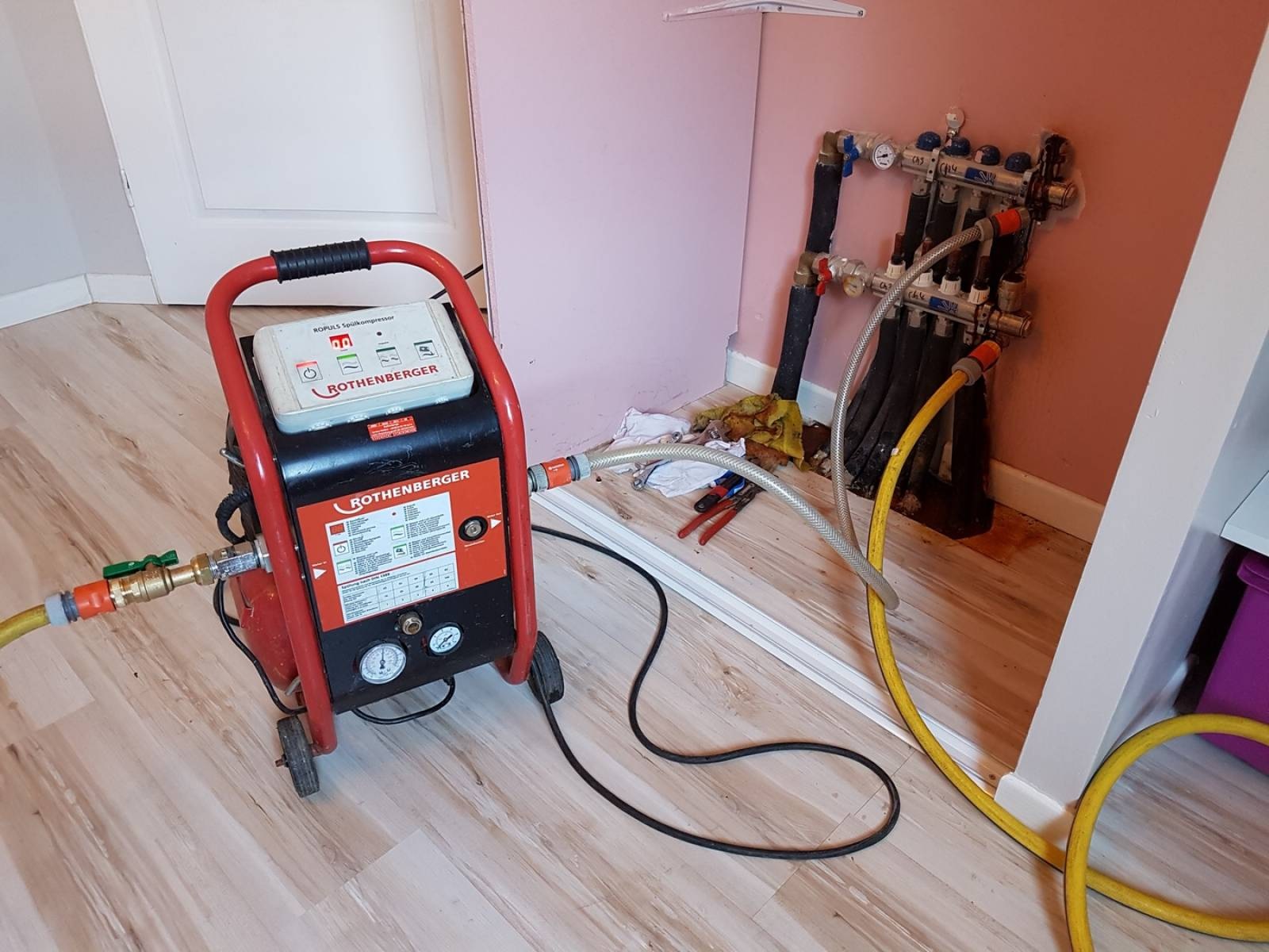Maltepe Yalı Vaillant Hermetik Şofben Kombi Bakımı